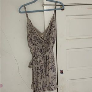 beige/purple flower strappy mini v neck dress